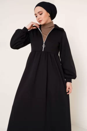 robe demi zip noir